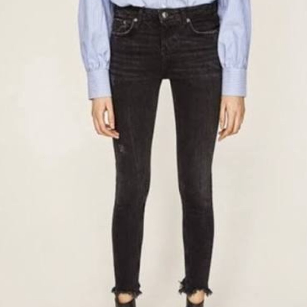 Zara Black Frayed Skinny Jeans